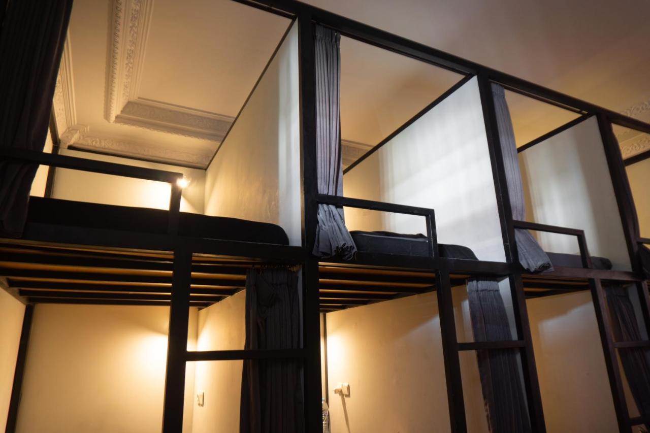 Sunshot Hostel Legian  Luaran gambar